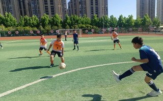 踢足球的男生有魅力吗，踢足球的男生有魅力吗知乎