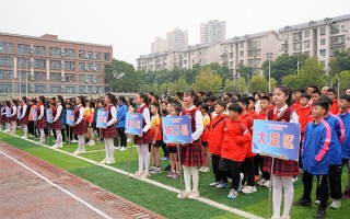 铜梁中学有足球队吗，铜梁中学初中联盟班如何招生